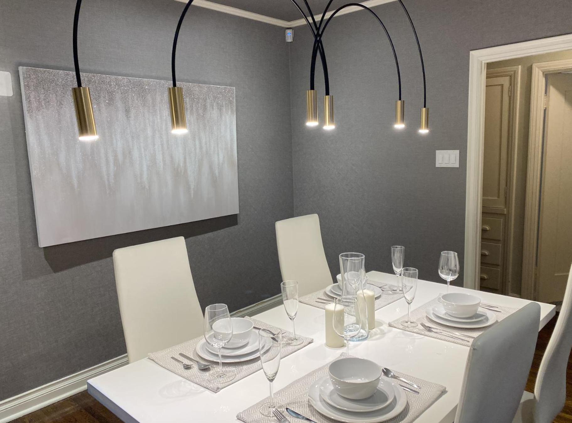 Guest house Spanish In West Hollywood Los Angeles
