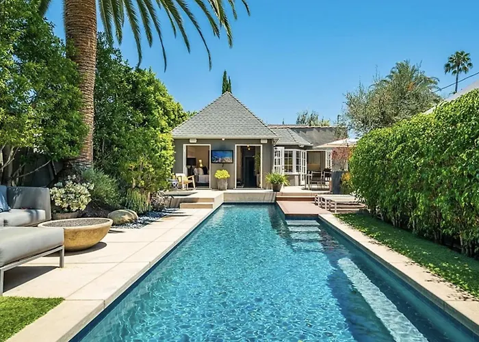 Villa In West Hollywood